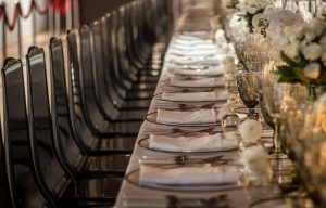mesa de bodas o evento rectangular